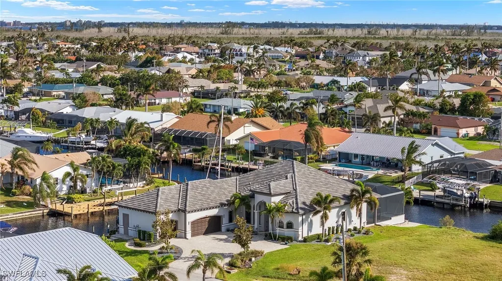 5341 SW 11th Avenue Cape Coral FL 33914