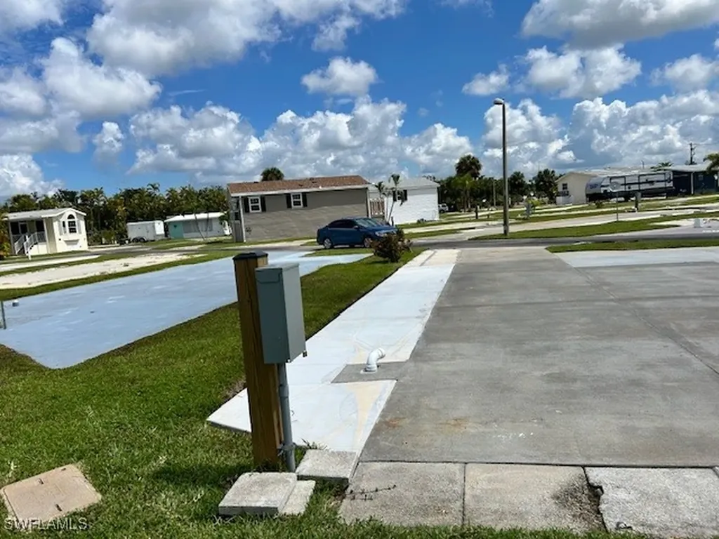 19681 Summerlin Road I-244 Fort Myers FL 33908