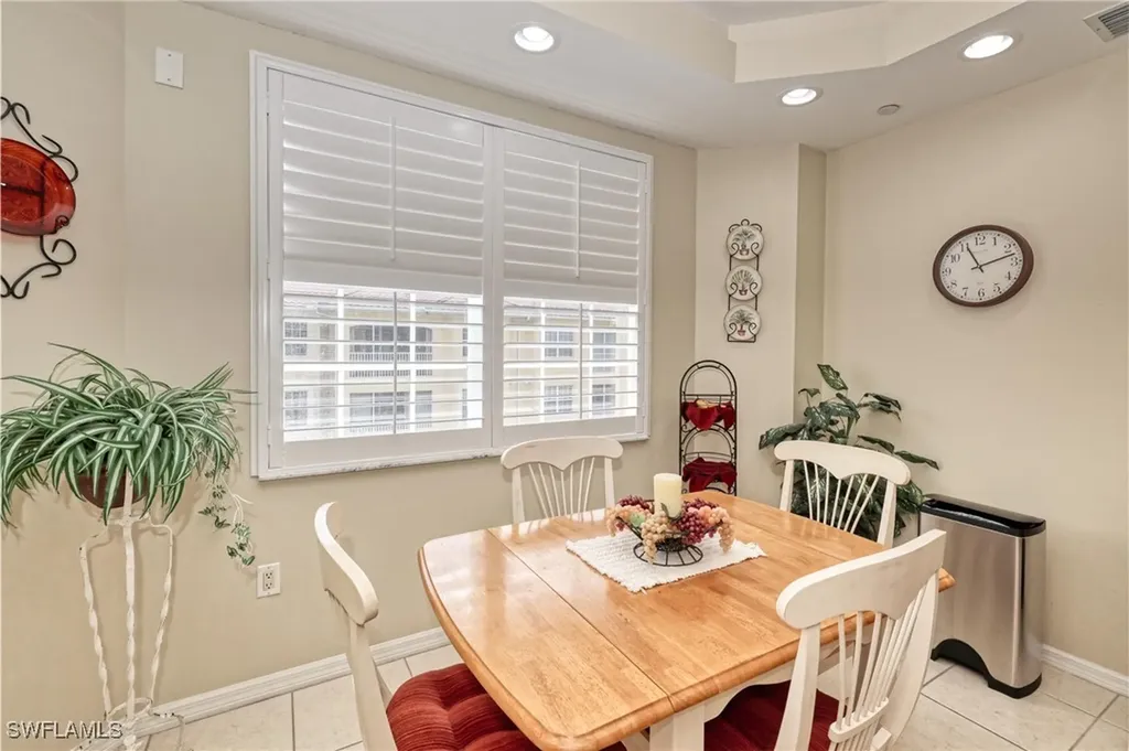 1105 Van Loon Commons Circle Cape Coral FL 33909