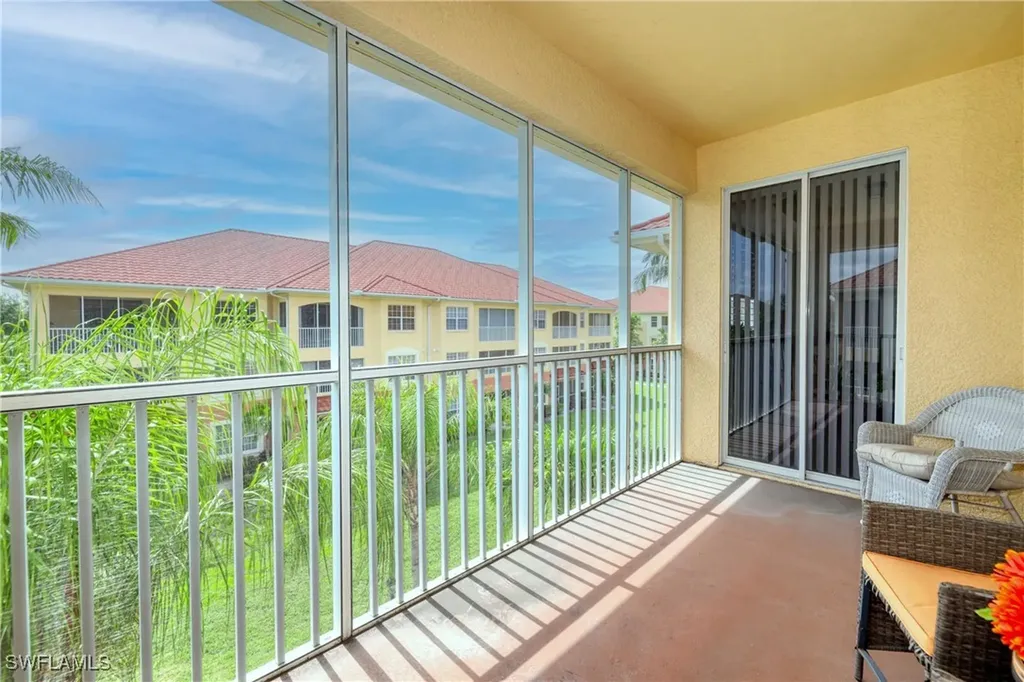 1105 Van Loon Commons Circle Cape Coral FL 33909