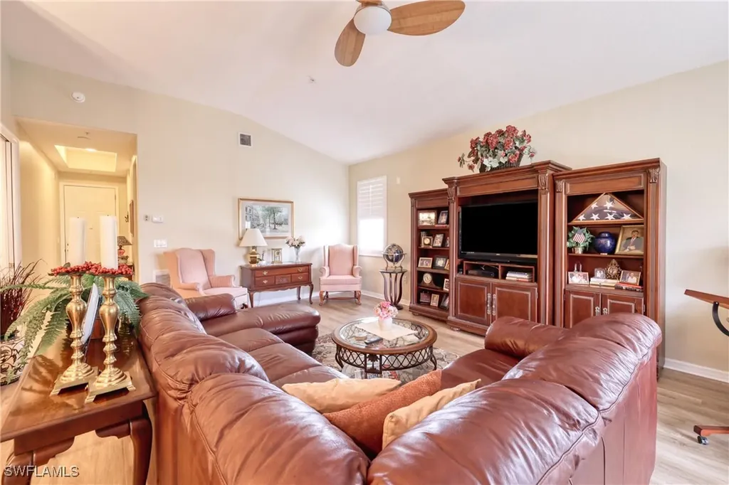 1105 Van Loon Commons Circle Cape Coral FL 33909