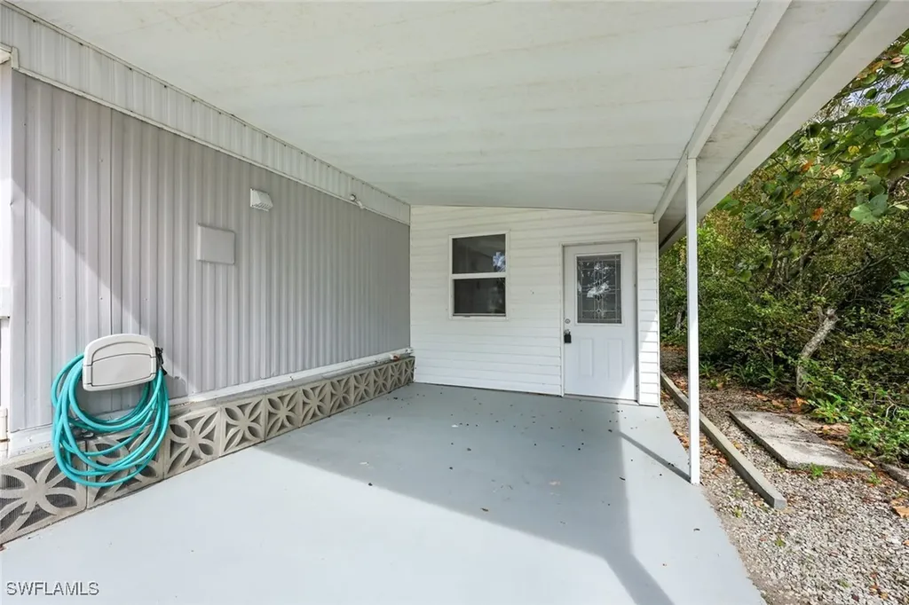 171 Grassy Key Lane Naples FL 34114