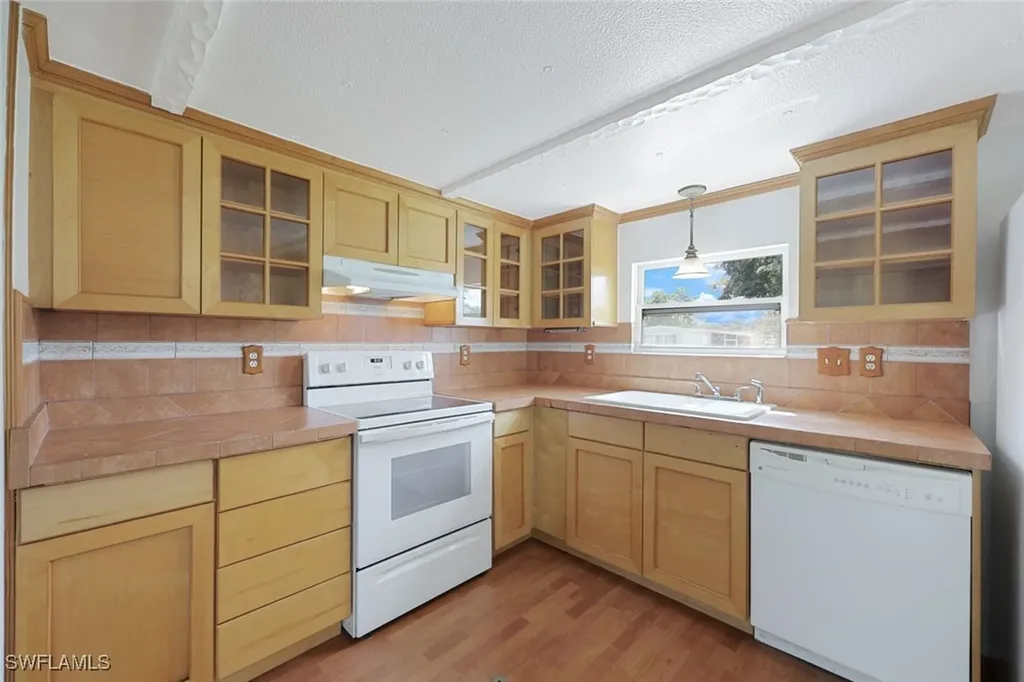 171 Grassy Key Lane Naples FL 34114