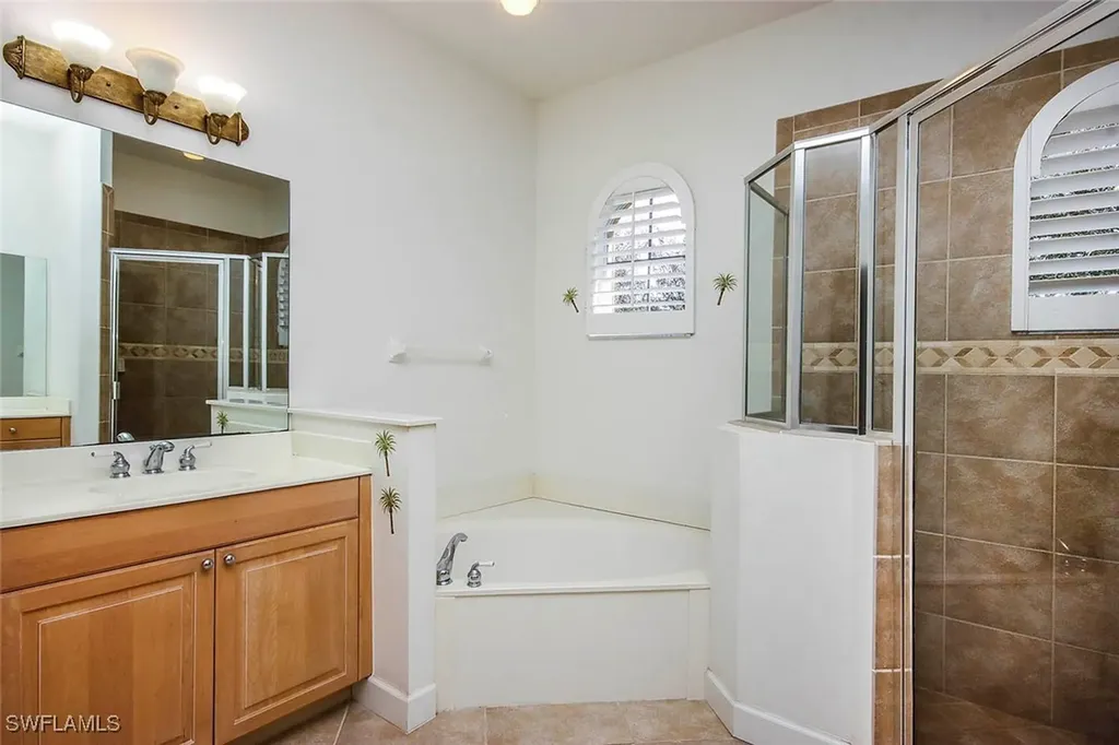 8921 Crown Colony Boulevard Fort Myers FL 33908