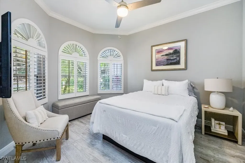 4072 Kensington High Street Naples FL 34105