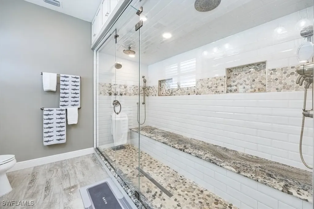 4072 Kensington High Street Naples FL 34105