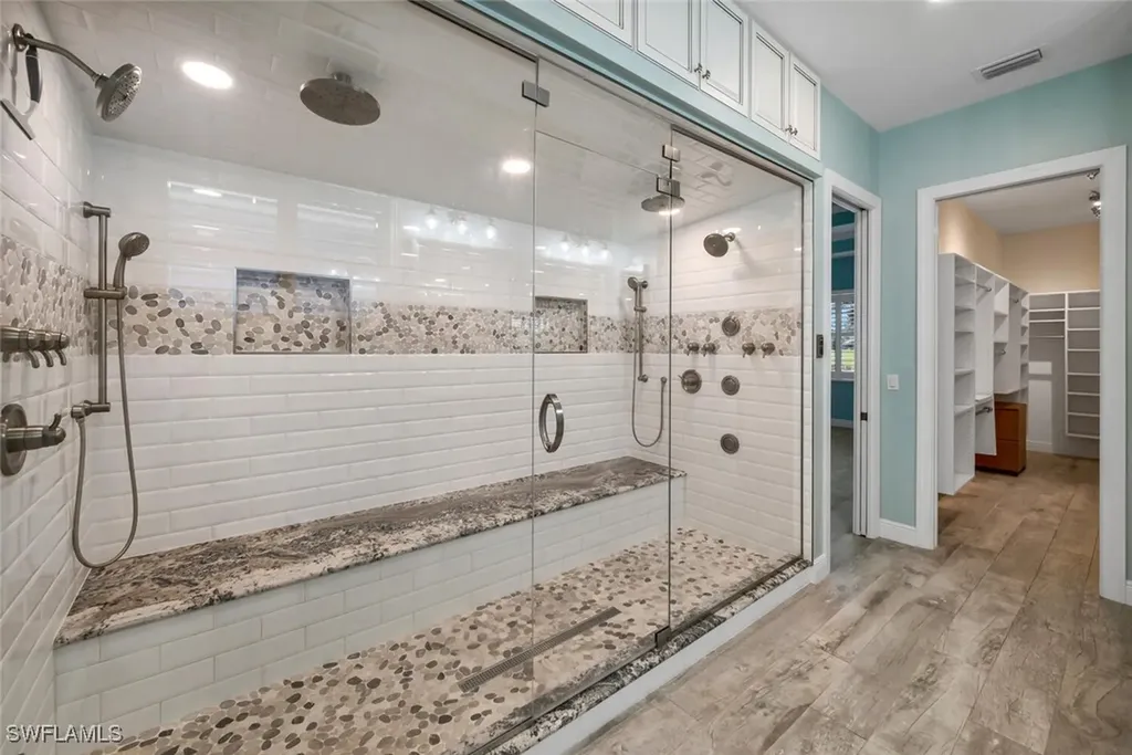 4072 Kensington High Street Naples FL 34105