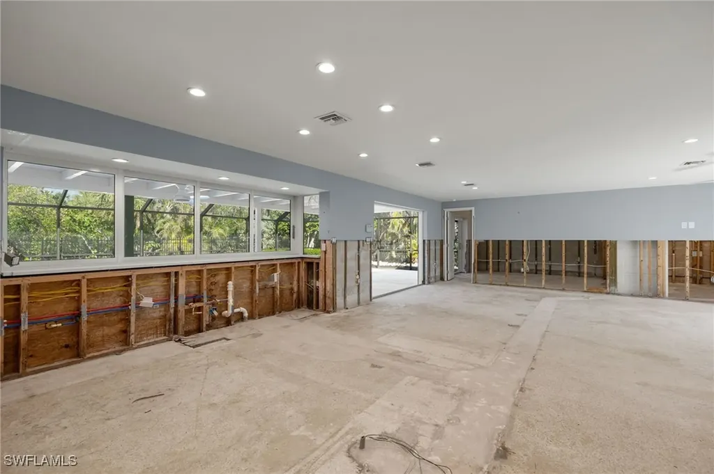 734 Anchor Drive Sanibel FL 33957
