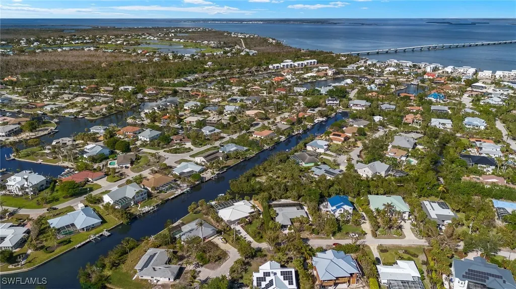 734 Anchor Drive Sanibel FL 33957
