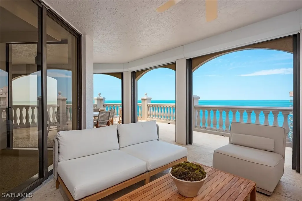 8171 Bay Colony Drive Naples FL 34108