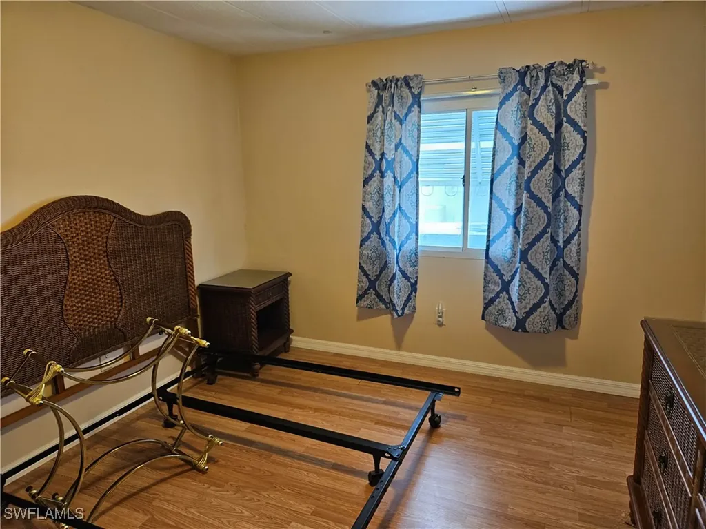 859 Manatee Road Naples FL 34114