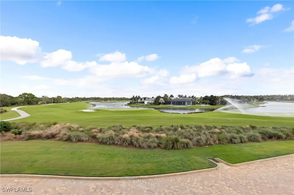9731 Acqua Court Naples FL 34113