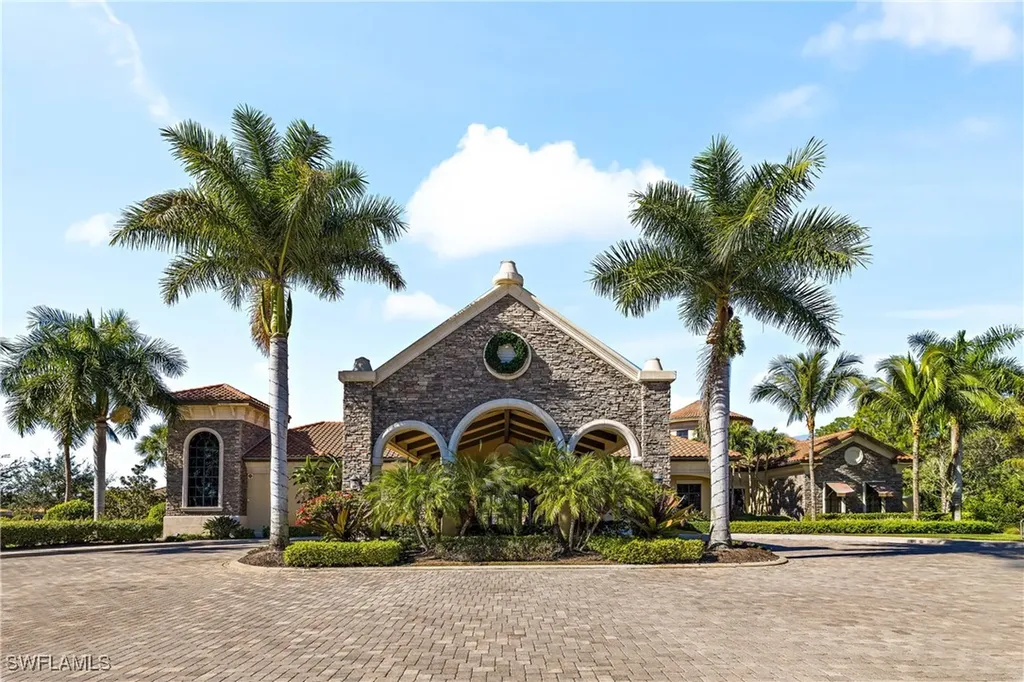 9731 Acqua Court Naples FL 34113