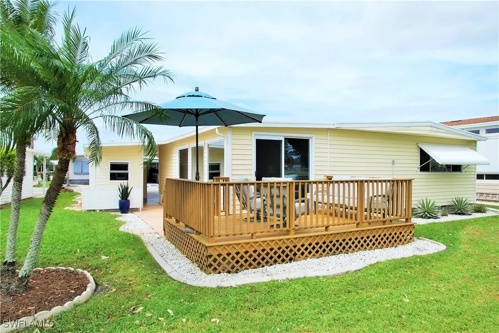 257 Palmer Boulevard North Fort Myers FL 33903