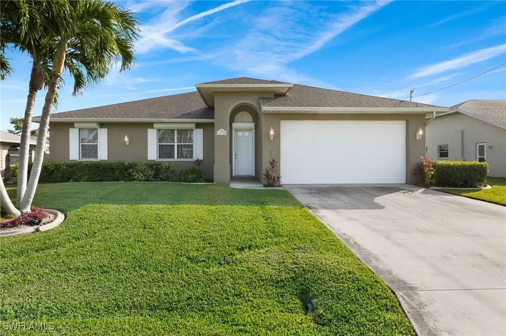 1809 SE 10th Avenue Cape Coral FL 33990