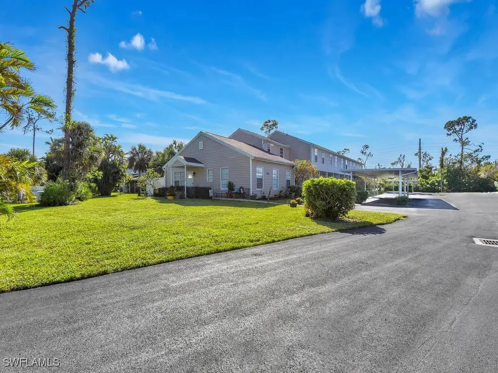 6121 Lake Front Drive Fort Myers FL 33908