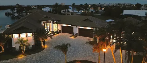 14201 Bay Drive Fort Myers FL 33919
