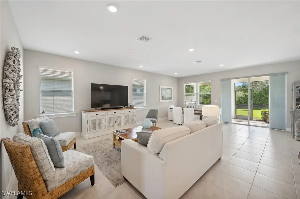 14643 Stillwater Way Naples FL 34114