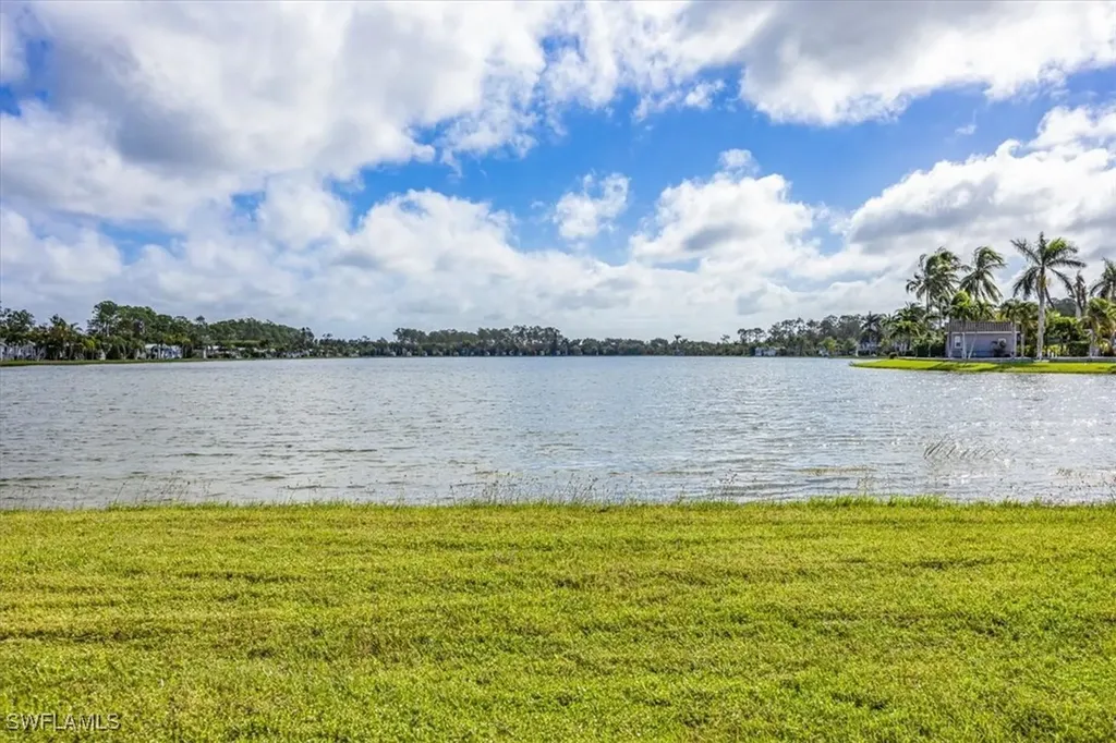 2069 Flycaster Point Naples FL 34120