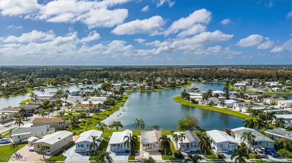 2069 Flycaster Point Naples FL 34120