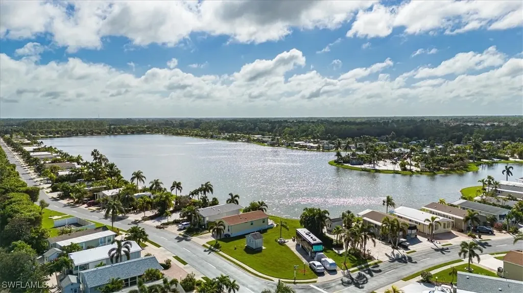 2069 Flycaster Point Naples FL 34120