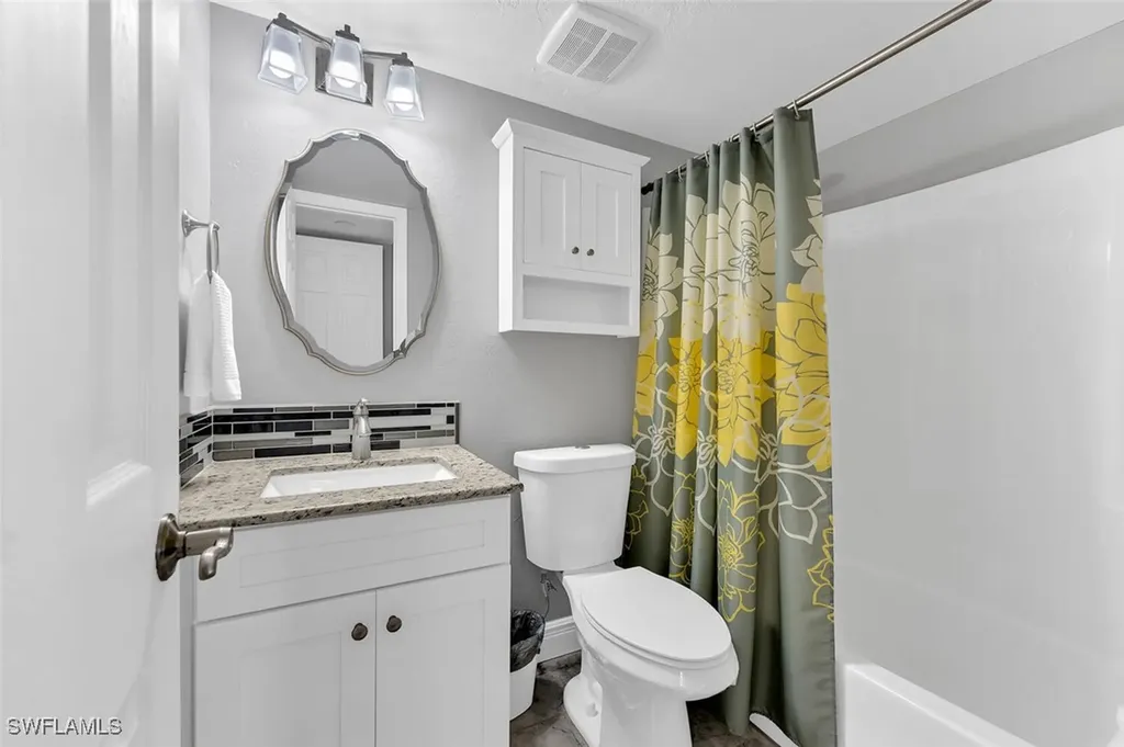 4239 27th Court SW Naples FL 34116