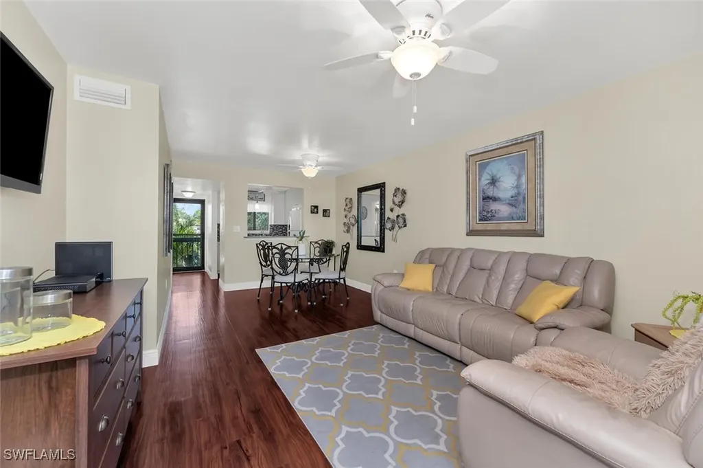 4239 27th Court SW Naples FL 34116