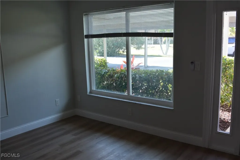 4229 SE 19th Place Cape Coral FL 33904