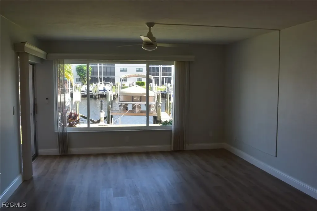 4229 SE 19th Place Cape Coral FL 33904