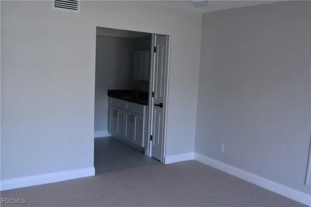 4229 SE 19th Place Cape Coral FL 33904