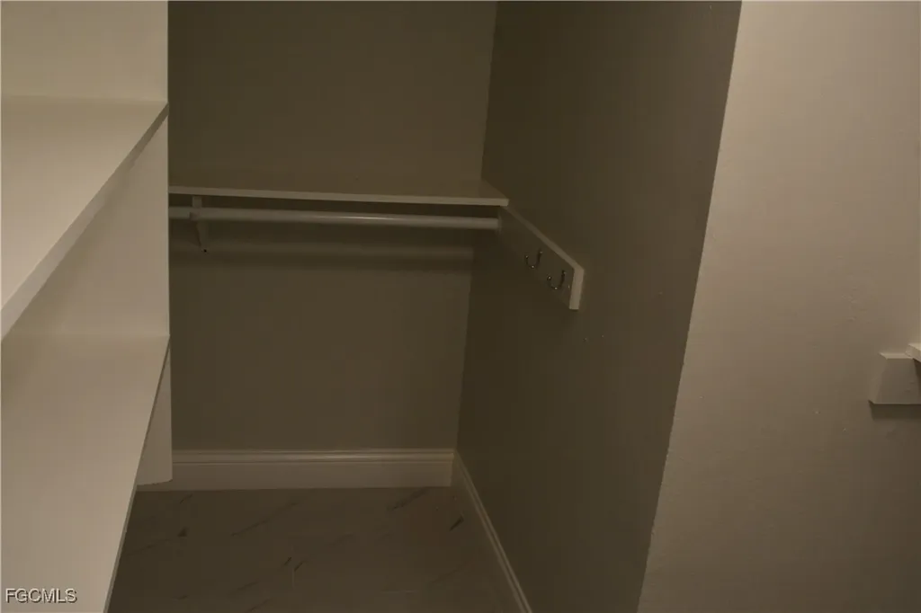 4229 SE 19th Place Cape Coral FL 33904