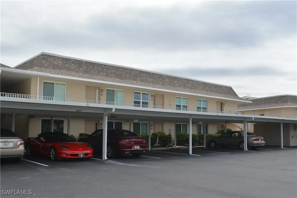 4229 SE 19th Place Cape Coral FL 33904