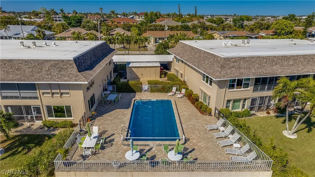 4229 SE 19th Place Cape Coral FL 33904