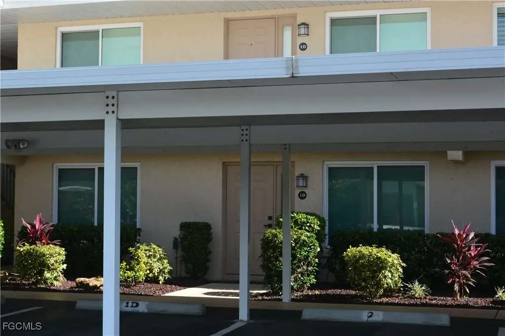 4229 SE 19th Place Cape Coral FL 33904