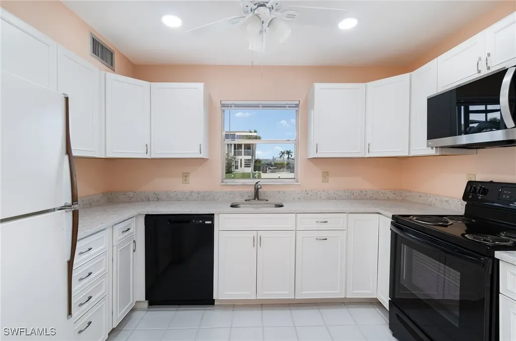4912 Vincennes Street Cape Coral FL 33904