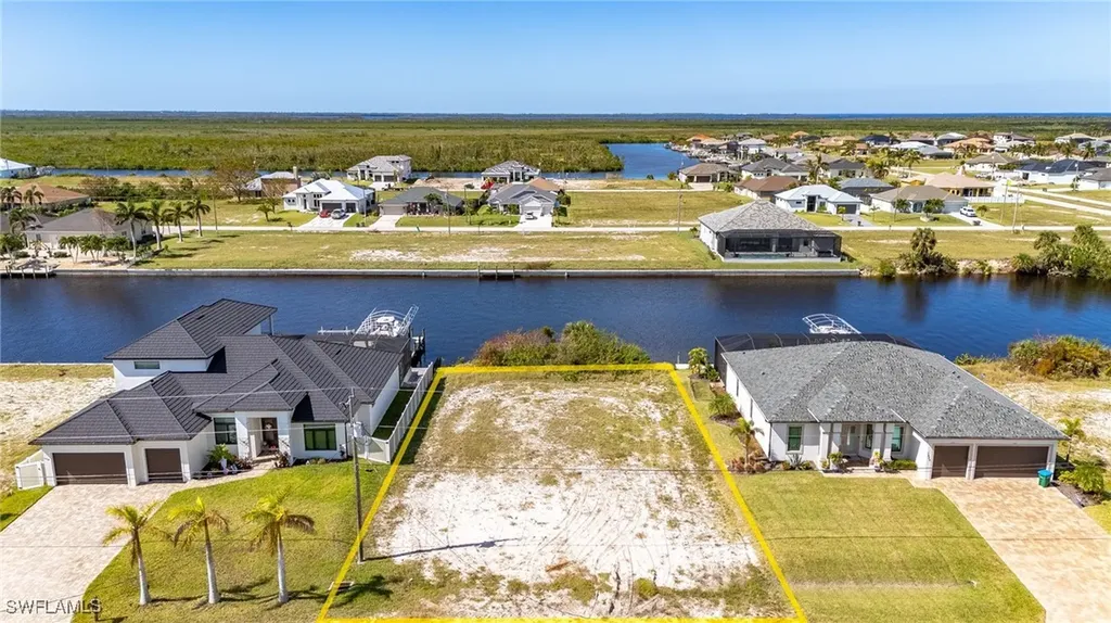 1522 NW 40th Place Cape Coral FL 33993