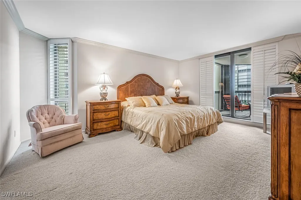 4551 Gulf Shore Boulevard N Naples FL 34103