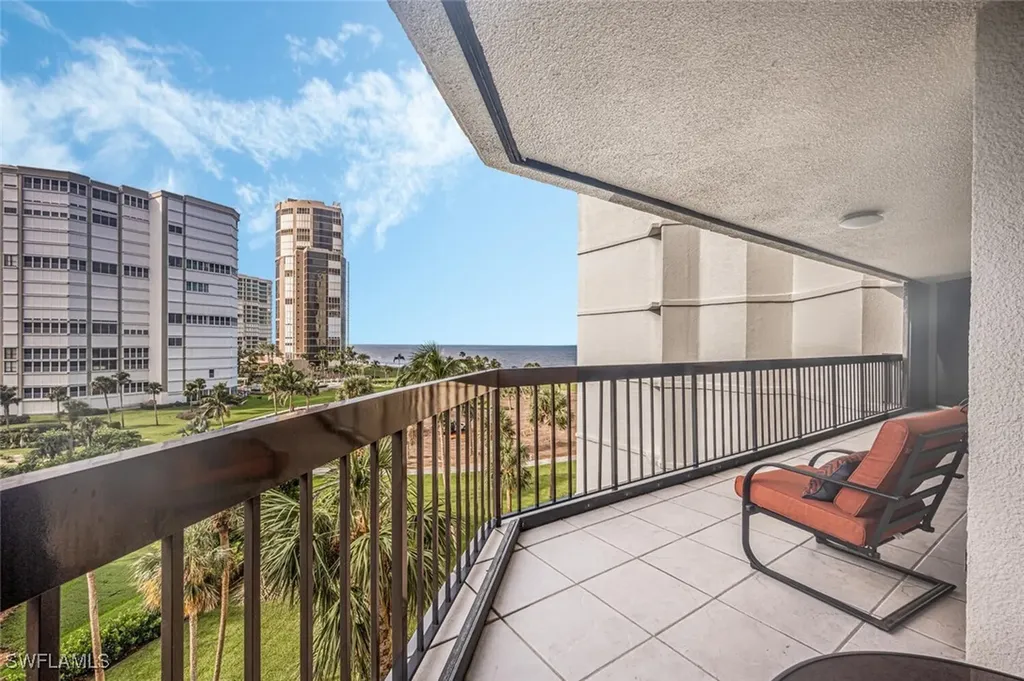 4551 Gulf Shore Boulevard N Naples FL 34103