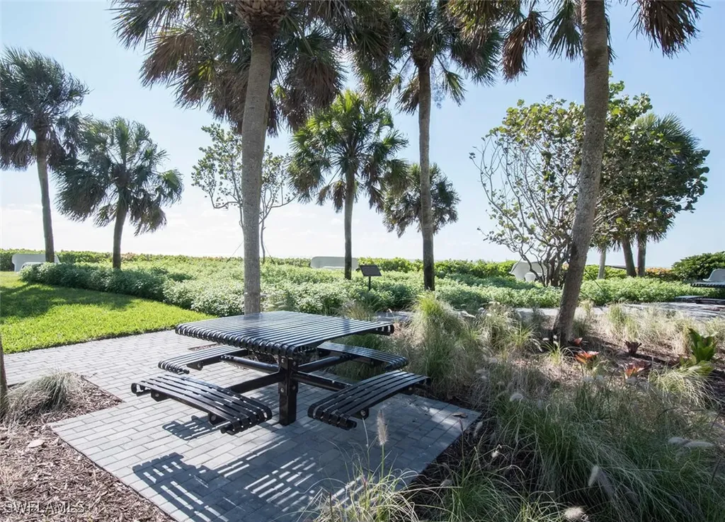 4551 Gulf Shore Boulevard N Naples FL 34103