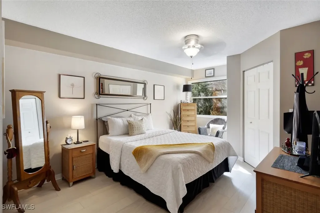 8960 Colonnades Court E Bonita Springs FL 34135