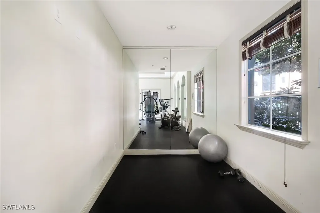 8960 Colonnades Court E Bonita Springs FL 34135
