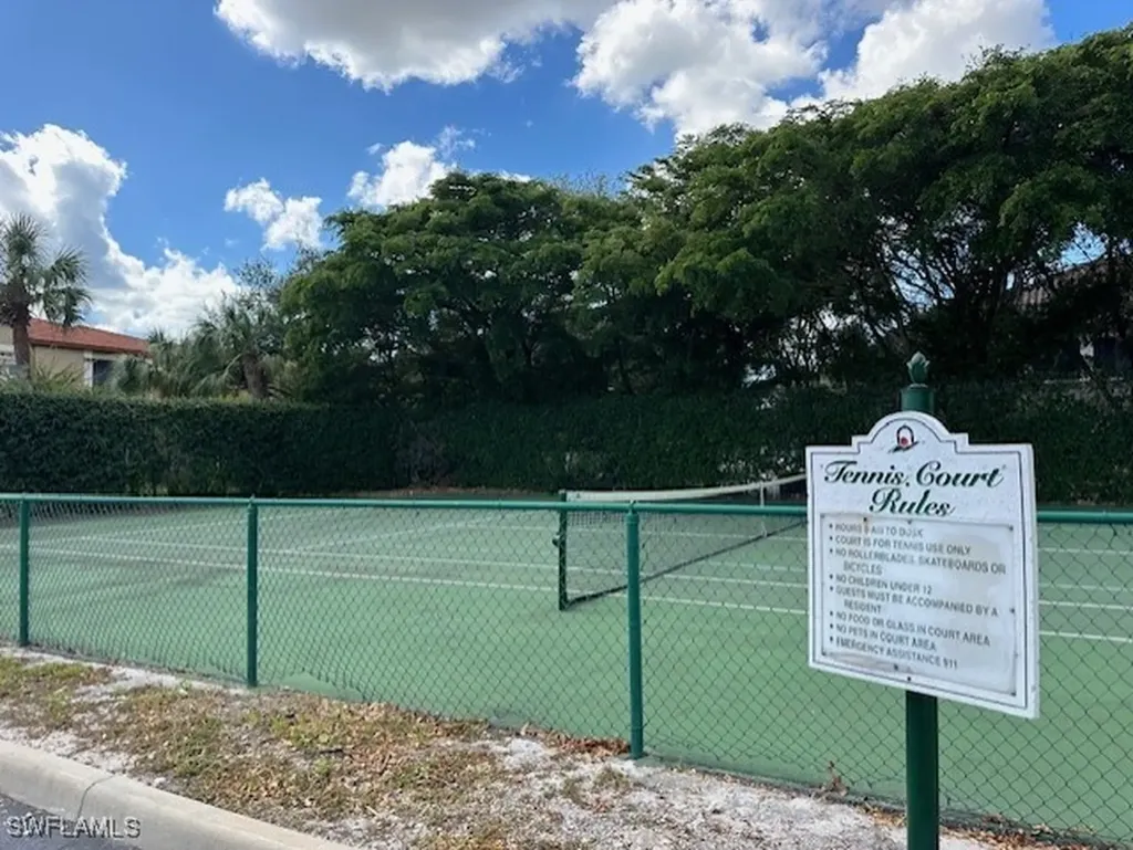 8960 Colonnades Court E Bonita Springs FL 34135