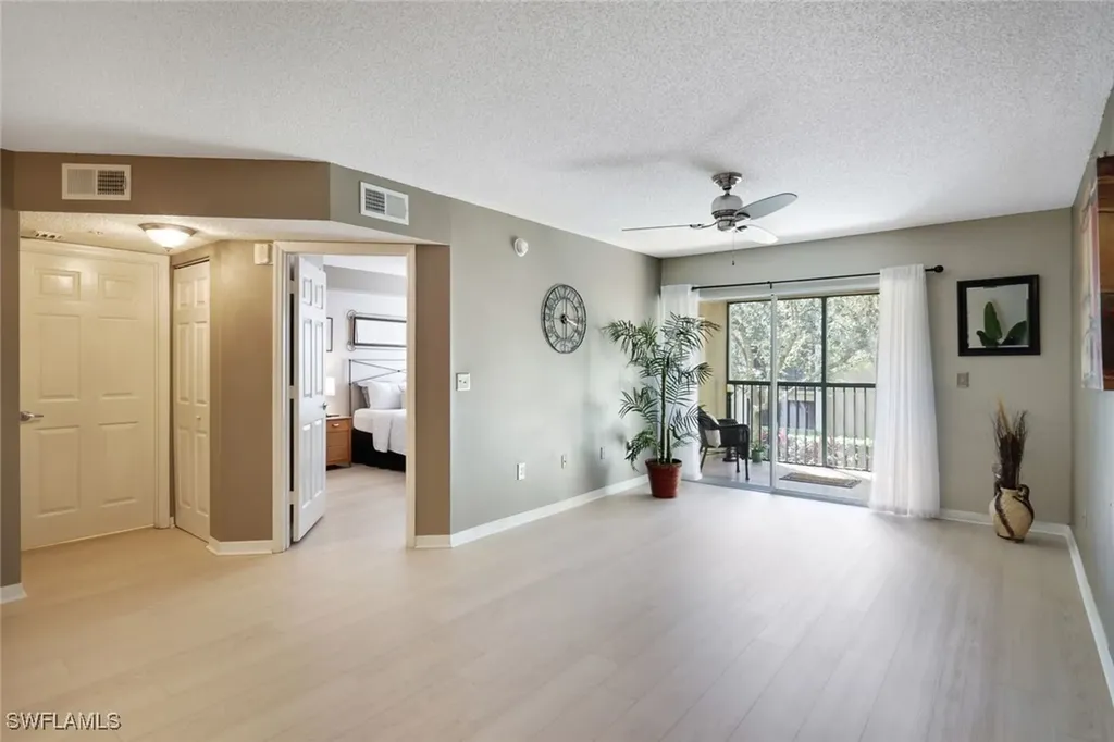 8960 Colonnades Court E Bonita Springs FL 34135
