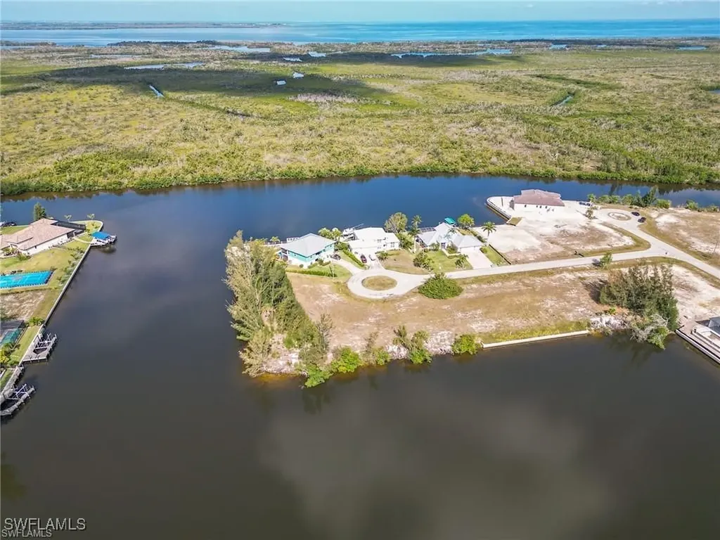 2305 NW 44th Place Cape Coral FL 33993