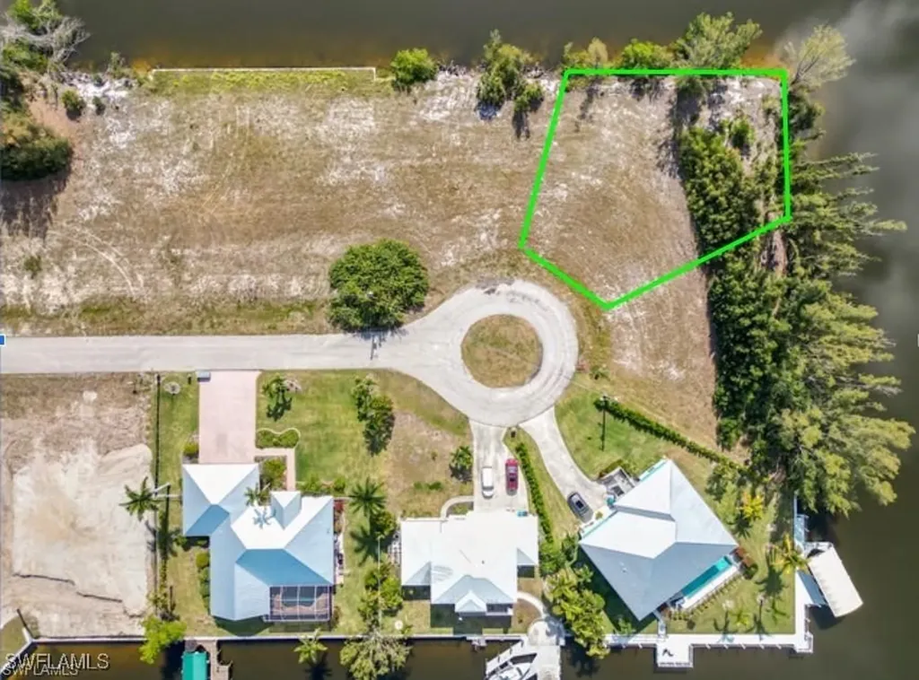 2303 NW 44th Place Cape Coral FL 33993