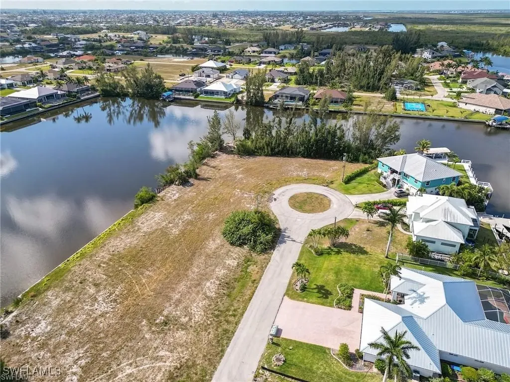 2303 NW 44th Place Cape Coral FL 33993