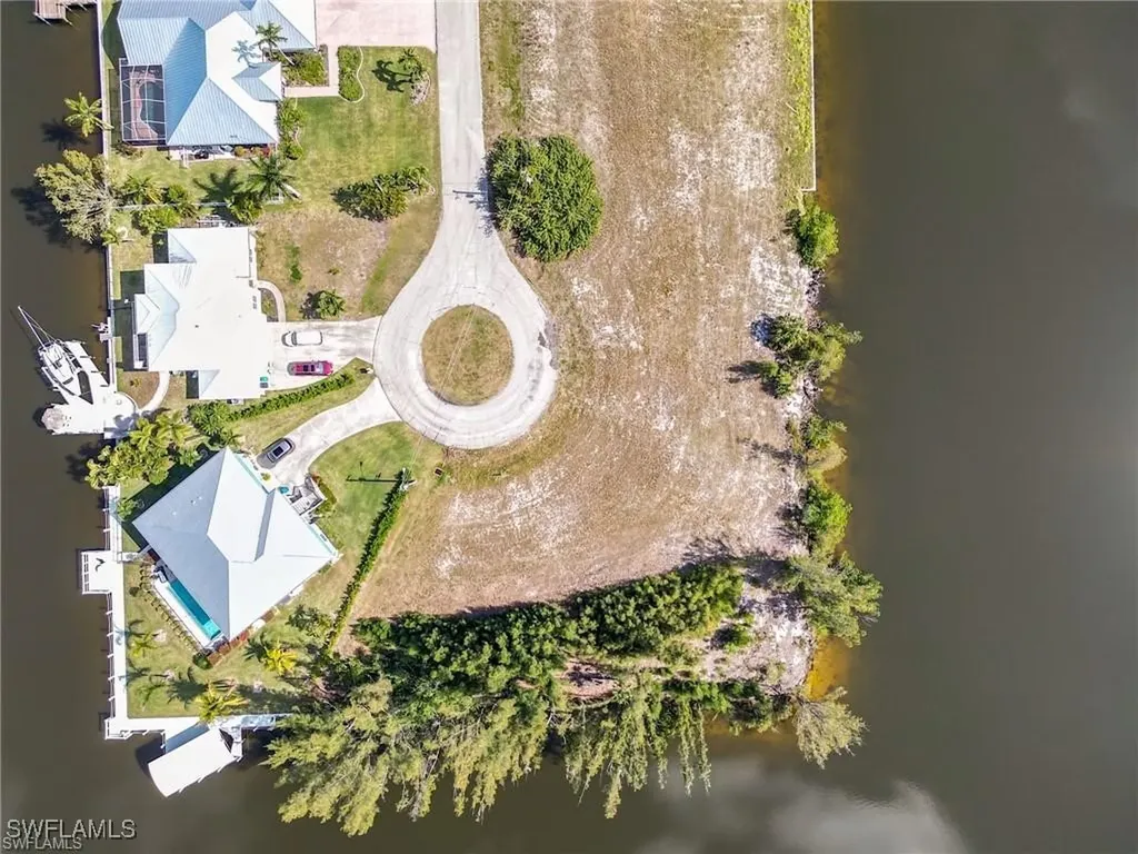 2303 NW 44th Place Cape Coral FL 33993