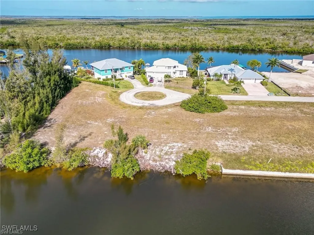 2303 NW 44th Place Cape Coral FL 33993