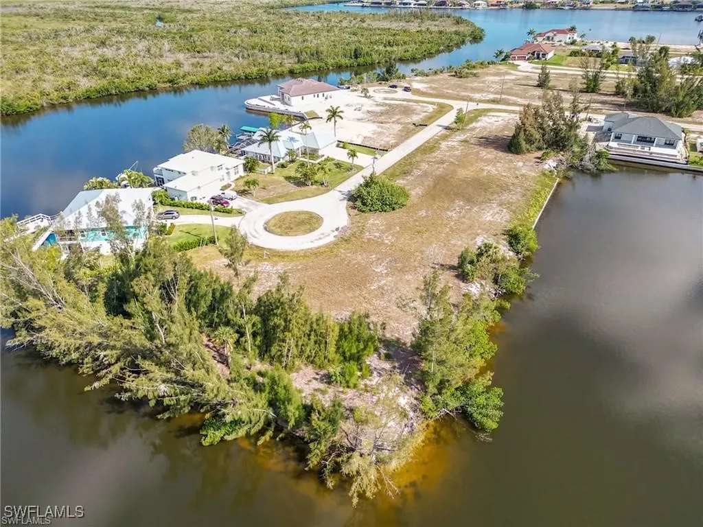 2303 NW 44th Place Cape Coral FL 33993