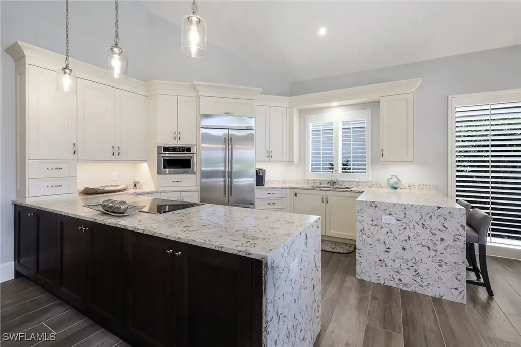 3390 Riviera Lakes Court Bonita Springs FL 34134